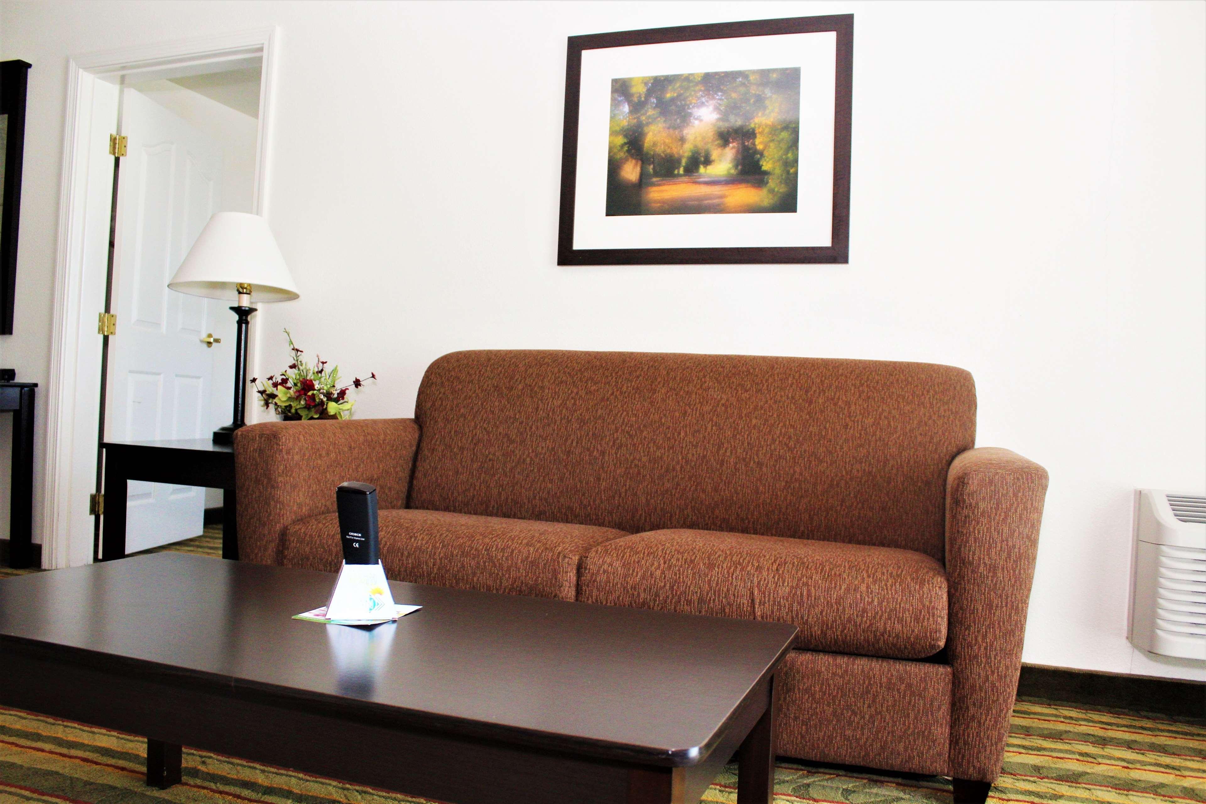 Best Western Visalia Hotel Εξωτερικό φωτογραφία