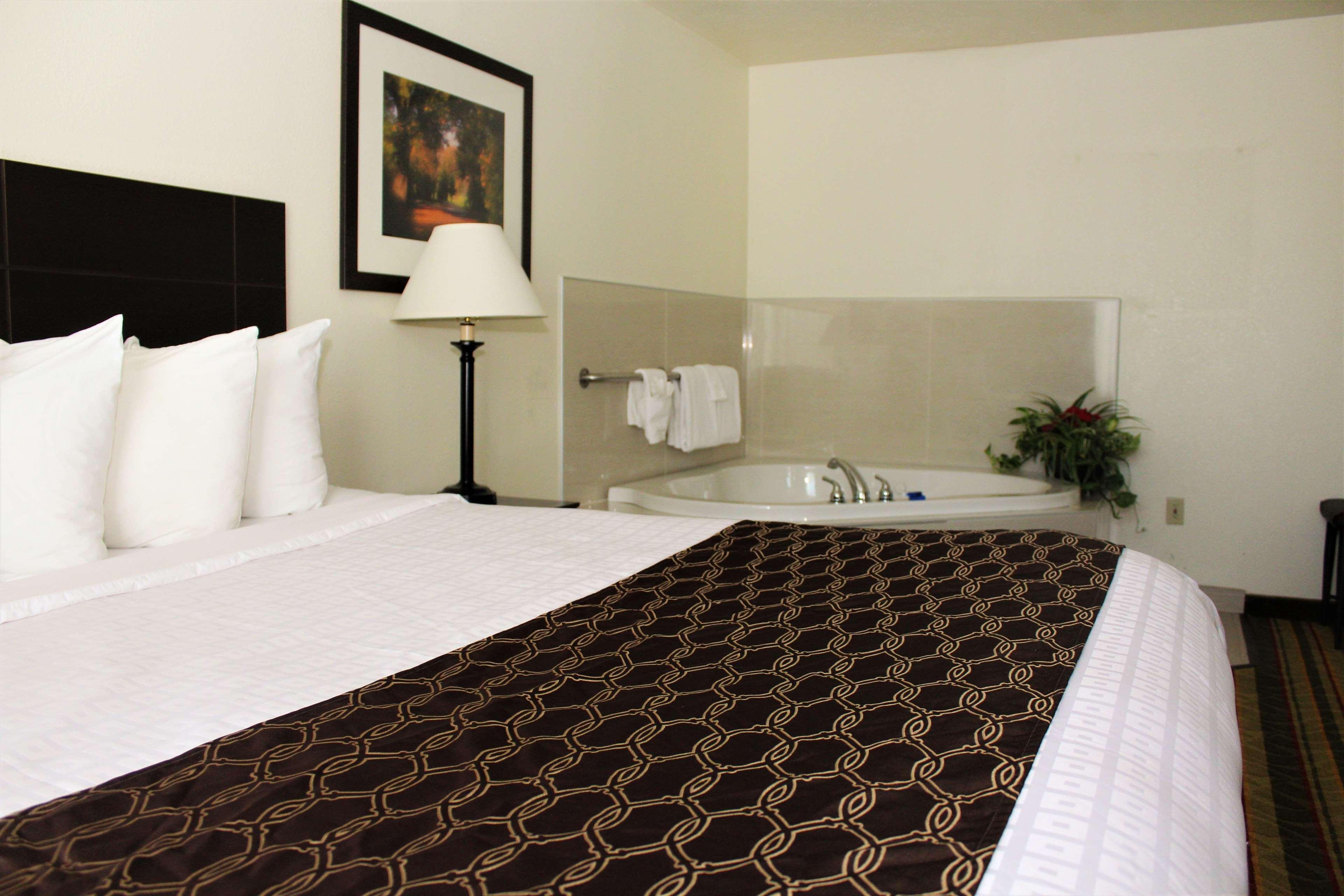 Best Western Visalia Hotel Εξωτερικό φωτογραφία