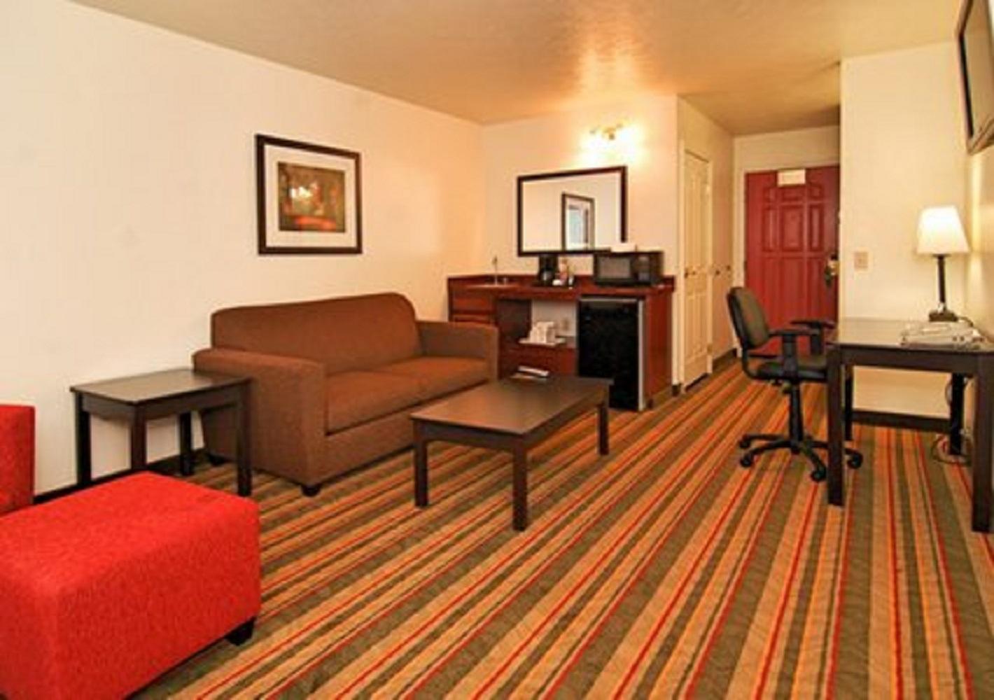 Best Western Visalia Hotel Εξωτερικό φωτογραφία