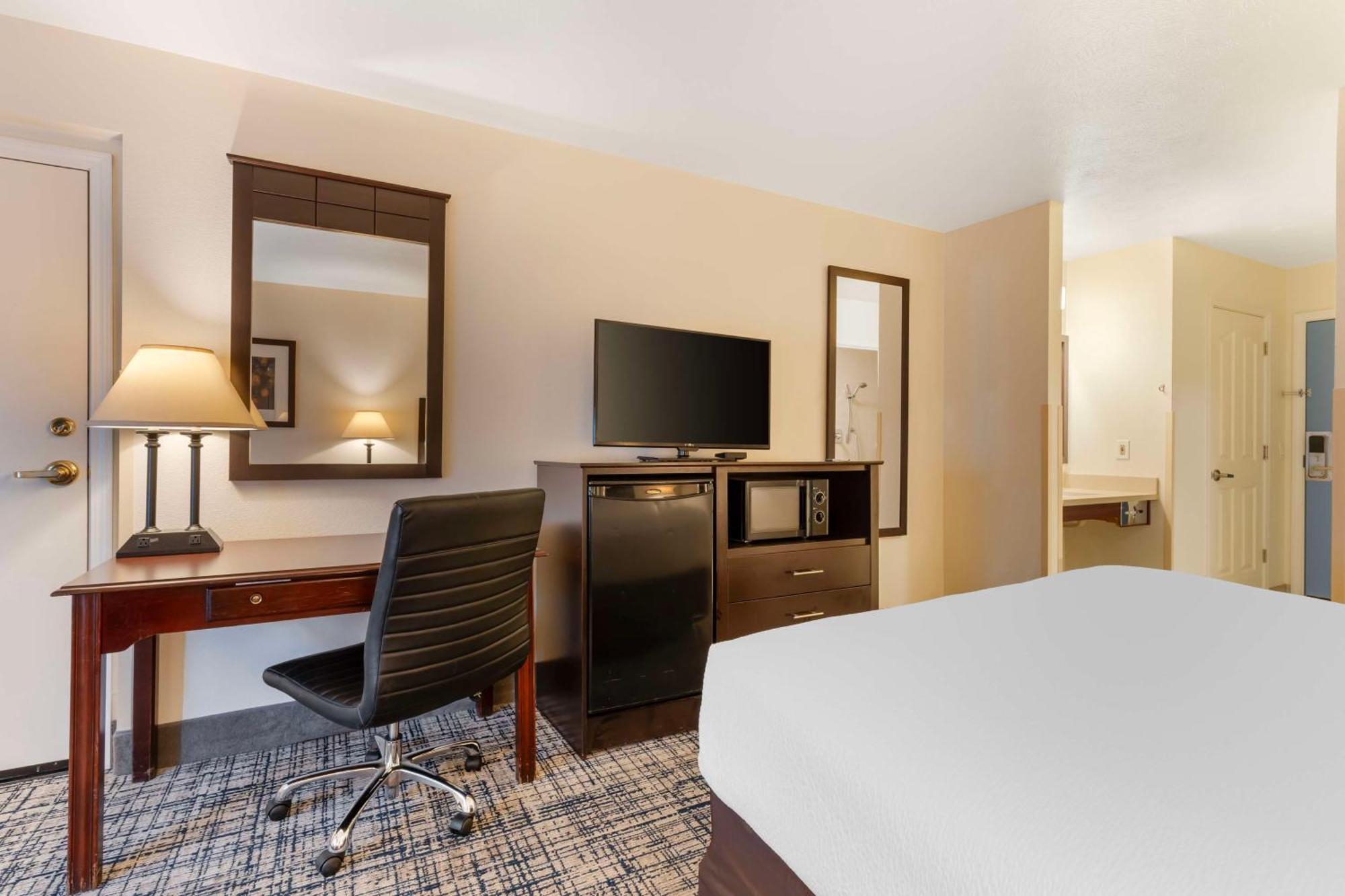 Best Western Visalia Hotel Εξωτερικό φωτογραφία